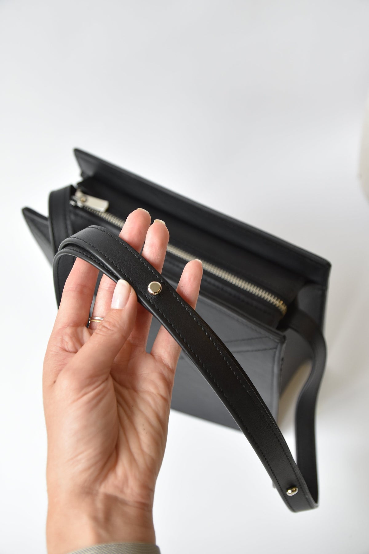 Shoulder bag FACET